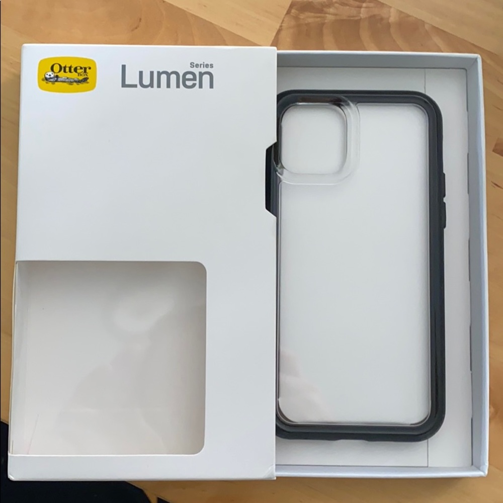 Otterbox lumen series iPhone 11 Pro